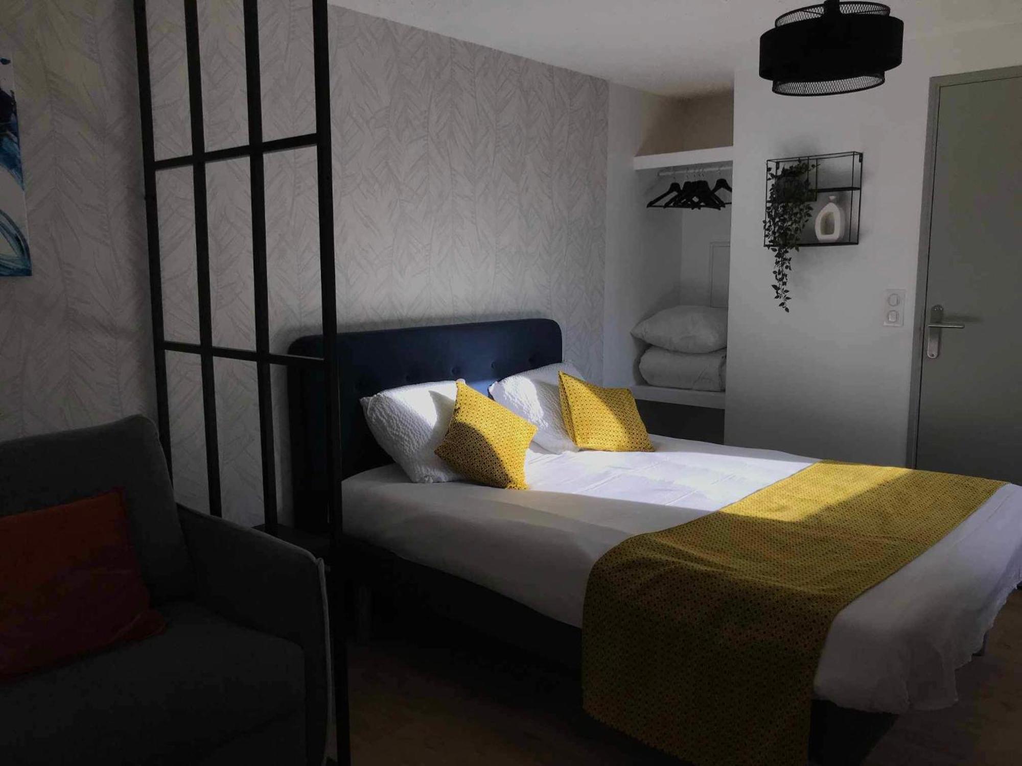 Cit'hotel Design Booking Evry Saint-Germain-lès-Corbeil Sénart Esterno foto